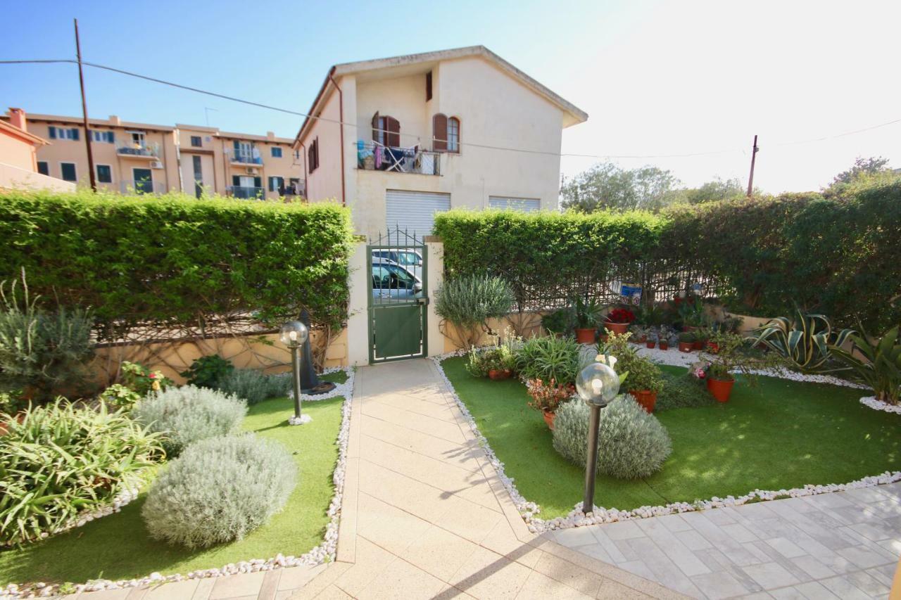 Hotel Casa Degli Ospiti Olbia Exteriér fotografie